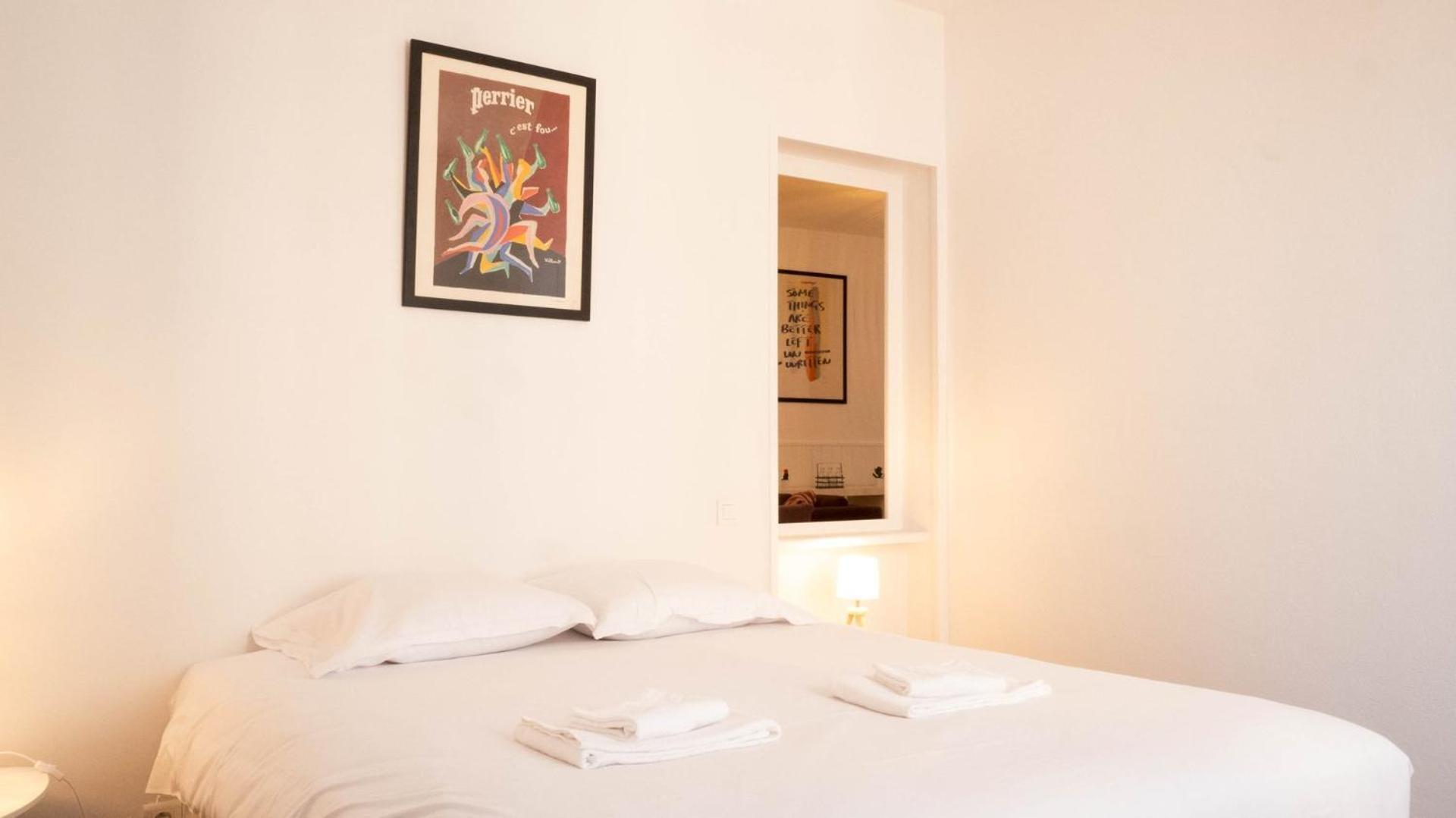 Ferienwohnung Le Puit De Lumiere - Comfortable T3 In Poitiers! Exterior foto